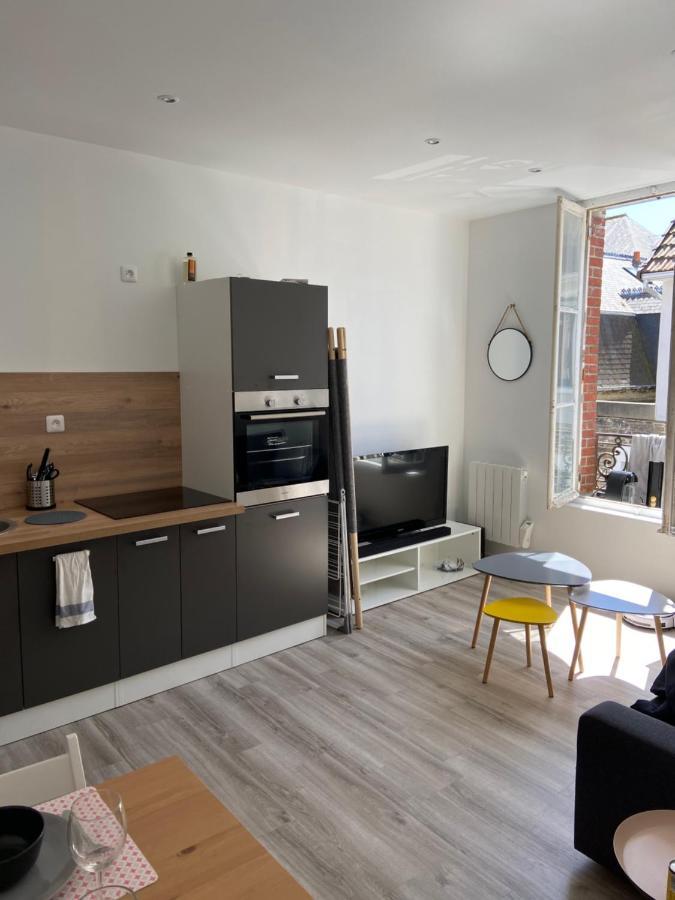 Cosy Flat Carteret - Appartement Centre Bourg - 4 Personnes Barneville-Carteret Esterno foto